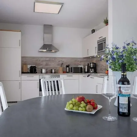 In With 1 Bedroom Dom wakacyjny Olpenitz